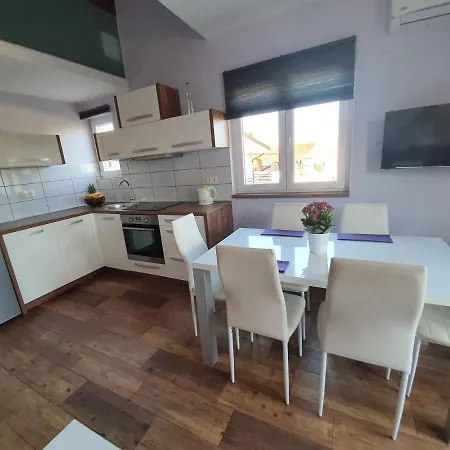 Bbjezera Apartment