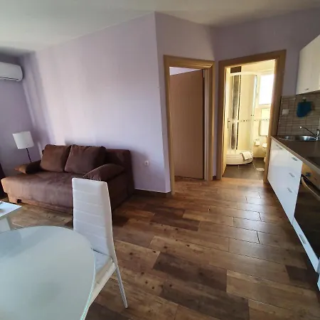 Bbjezera Apartment Jezera